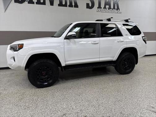2022 Toyota 4Runner SR5 Premium