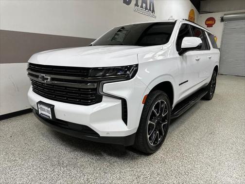 2021 Chevrolet Suburban RST