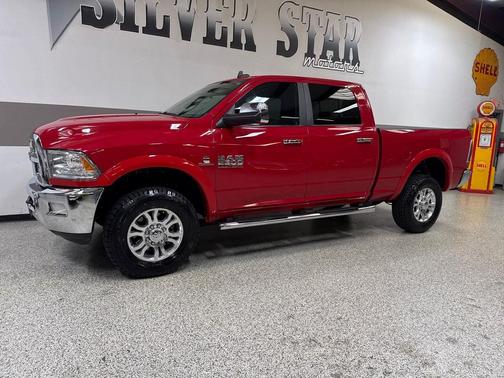 2018 RAM 2500 Laramie Crew Cab 4x4 6'4' Box