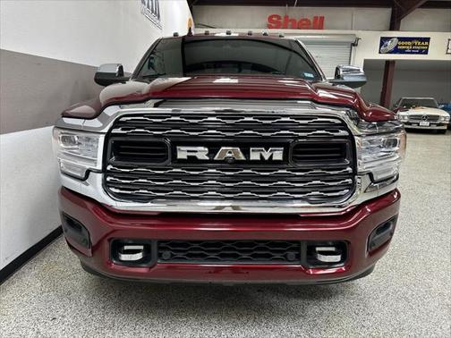 2022 RAM 3500 Limited Mega Cab 4x4 6'4' Box