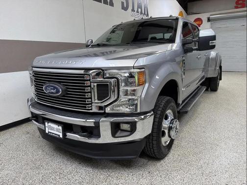 Iconic Silver Metallic 2021 Ford F-350 Lariat