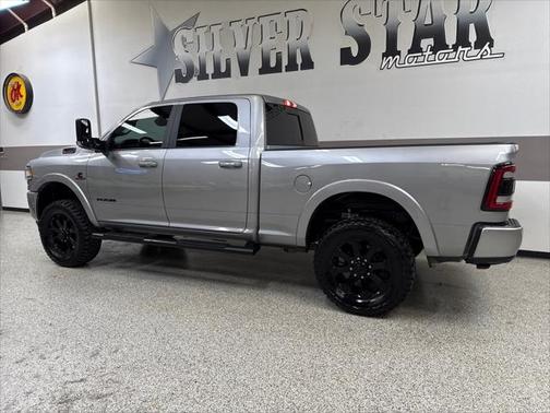 2022 RAM 2500 Laramie Crew Cab 4x4 6'4' Box