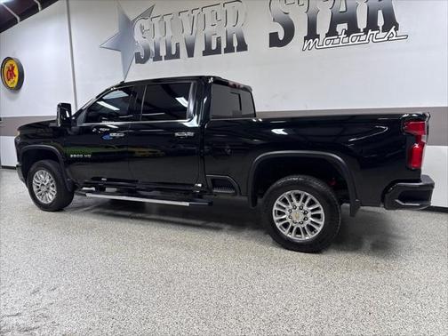 2022 Chevrolet Silverado 3500 High Country
