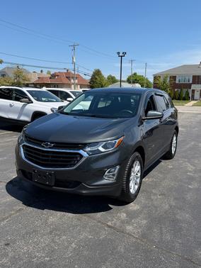 GREY 2019 Chevrolet Equinox LT