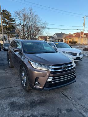 2017 Toyota Highlander Limited Platinum