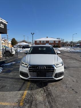 2019 Audi Q5 2.0T Premium Plus