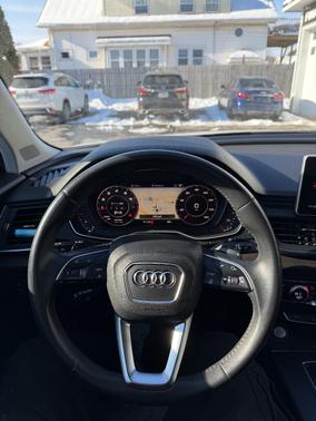2019 Audi Q5 2.0T Premium Plus