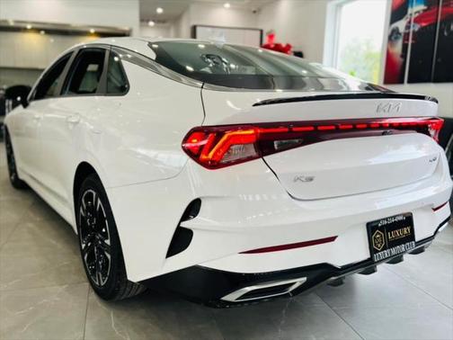 2022 Kia K5 GT-Line