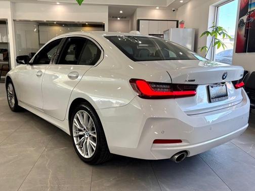 2024 BMW 330 xDrive