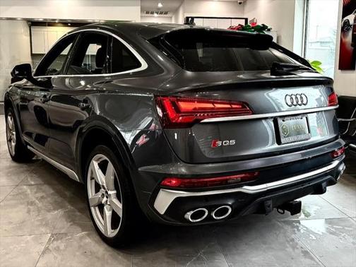 2022 Audi SQ5 3.0T Premium Plus