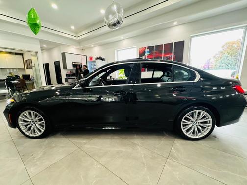 2024 BMW 330 xDrive