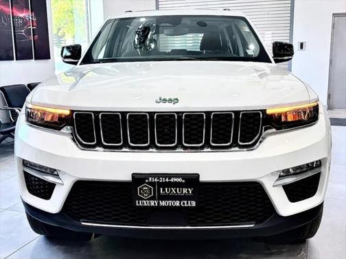 2022 Jeep Grand Cherokee 4xe Base