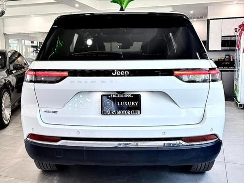 2022 Jeep Grand Cherokee 4xe Base