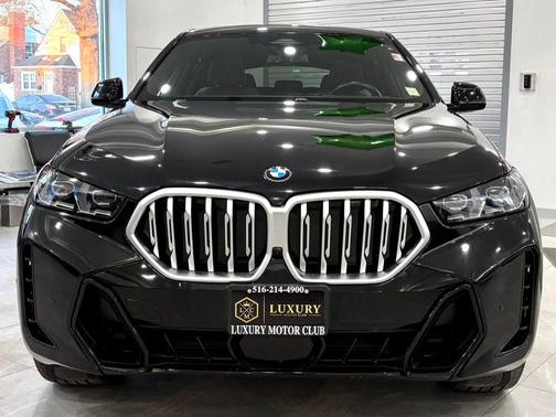 2025 BMW X6 xDrive40i