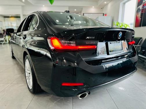 2024 BMW 330 xDrive