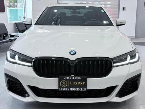 2022 BMW 530 i xDrive