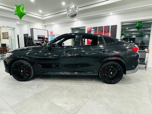 2021 BMW X6 xDrive40i