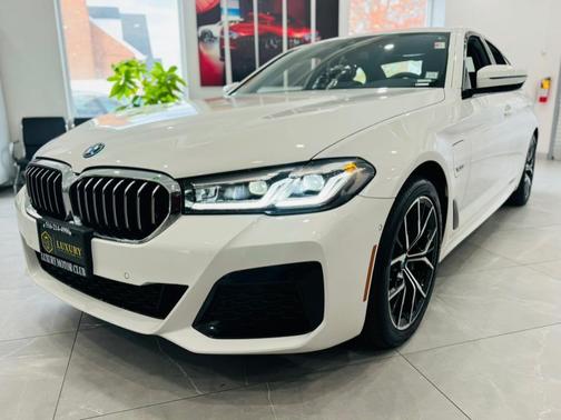 2023 BMW 530e Base
