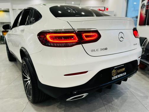 2023 Mercedes-Benz GLC 300 4MATIC Coupe