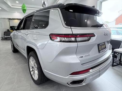2021 Jeep Grand Cherokee L Summit