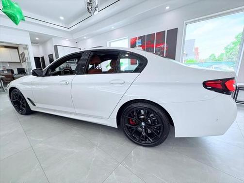 2022 BMW 540 i xDrive