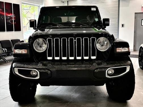 2023 Jeep Wrangler 4-Door Sahara 4x4