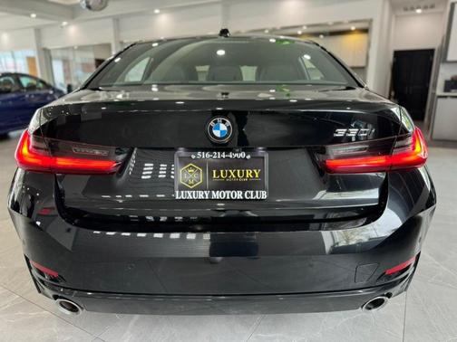 Black Sapphire Metallic 2025 BMW 330 330i Sedan