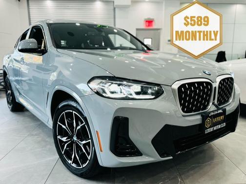 2025 BMW X4 xDrive30i