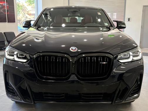 2023 BMW X4 M40i