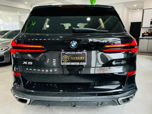 2025 BMW X5 sDrive40i