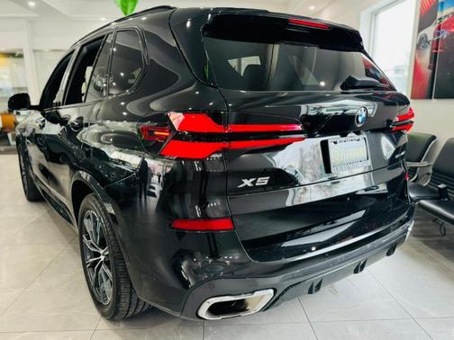 2025 BMW X5 sDrive40i