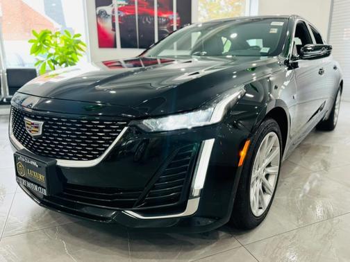 2022 Cadillac CT5 Luxury