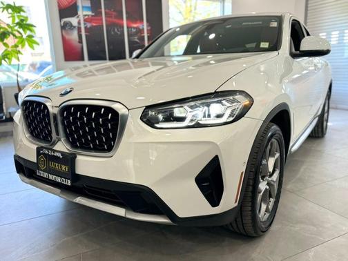 Alpine White 2025 BMW X4 xDrive30i