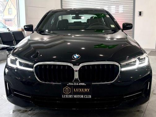 2022 BMW 530 i xDrive
