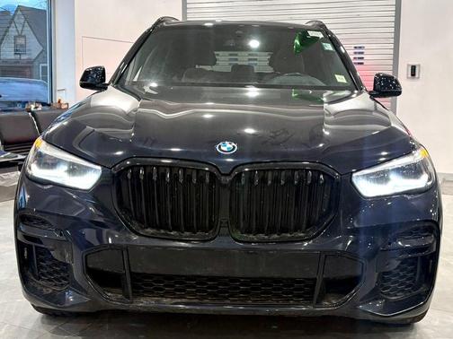 2022 BMW X5 PHEV xDrive45e