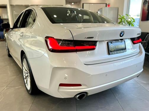 2024 BMW 330 xDrive