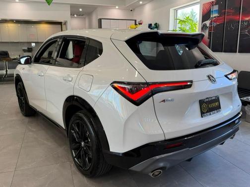 Platinum White Pearl 2025 Acura ADX AWD w/A-Spec Advance Package