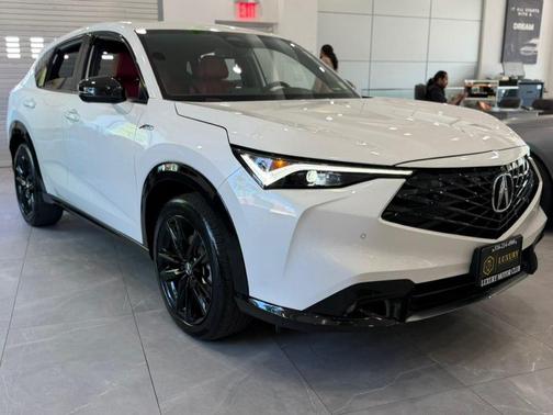 Platinum White Pearl 2025 Acura ADX AWD w/A-Spec Advance Package