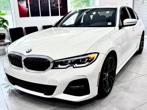 2022 BMW 330 330i Sedan North America
