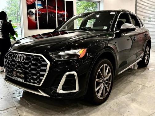 2022 Audi SQ5 3.0T Premium Plus