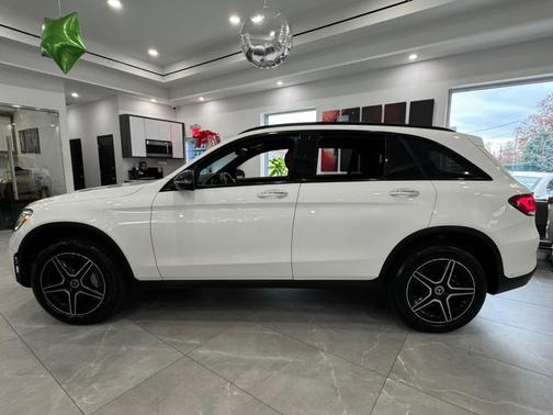 2022 Mercedes-Benz GLC 300 4MATIC