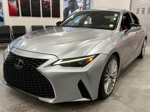 2022 Lexus IS 300 Base