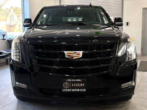 2020 Cadillac Escalade Luxury