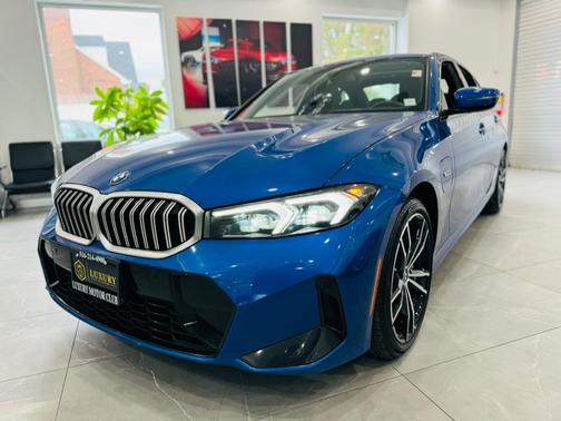 2023 BMW 330e Base