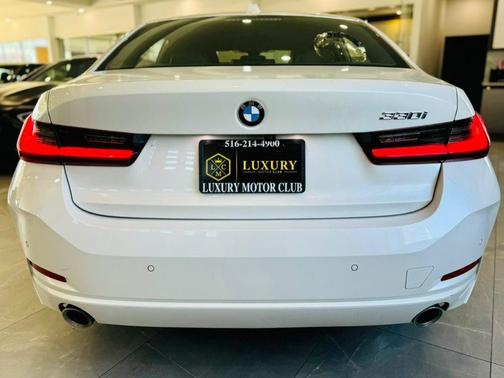 Mineral White Metallic 2025 BMW 330 330i Sedan