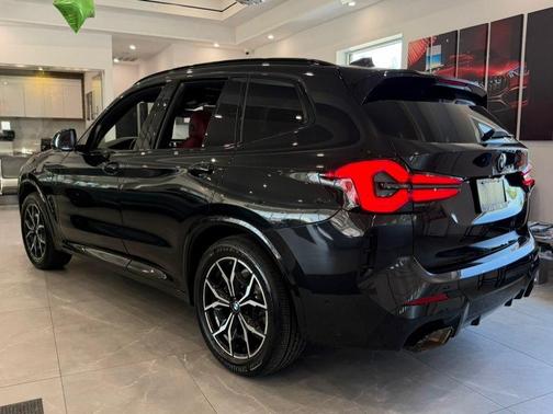 Black Sapphire Metallic 2023 BMW X3 xDrive30i