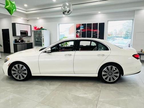 2022 Mercedes-Benz E-Class 4MATIC