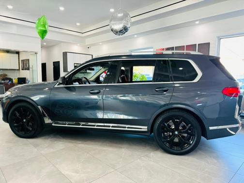 2019 BMW X7 xDrive50i