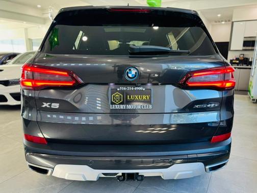 2022 BMW X5 PHEV xDrive45e