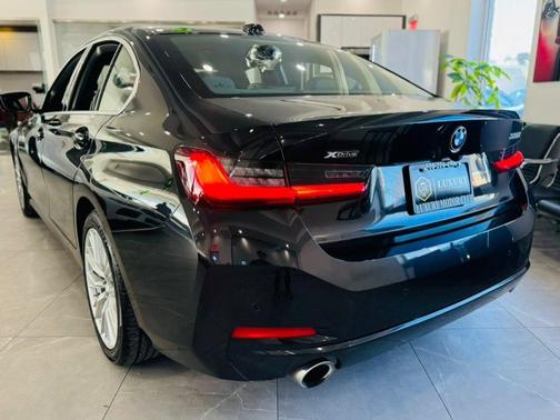 2024 BMW 330 xDrive